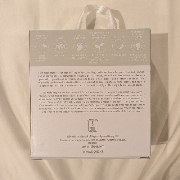 Robeez First Kicks Baby Unisex Shoe for Infant, Nakai Sandal Silver 3-6 months - Picture 2 of 2